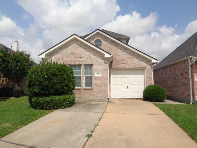 Primary Photo - 15811 Pleasant Green Cir