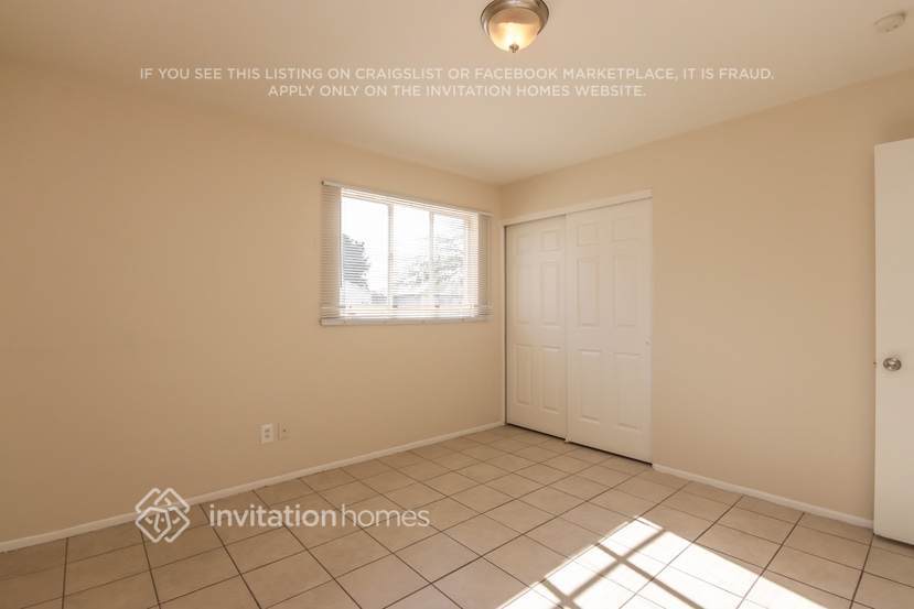 Building Photo - 2964 N 53rd Dr