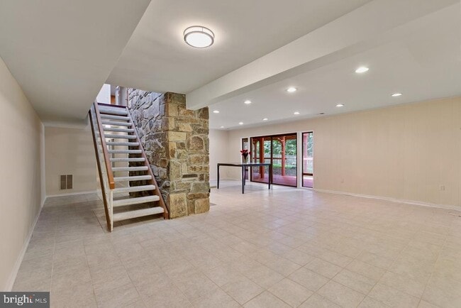 Building Photo - 1404 Wolftrap Run Rd