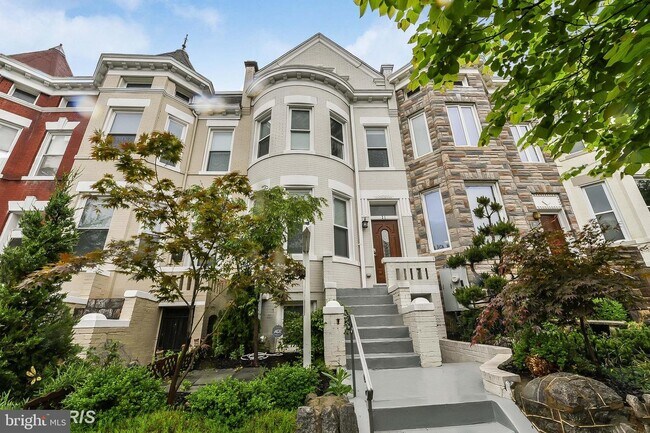 Building Photo - 31 T St NW