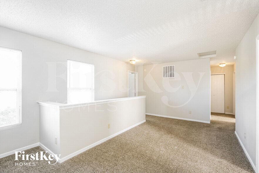 Building Photo - 6321 Monteo Dr