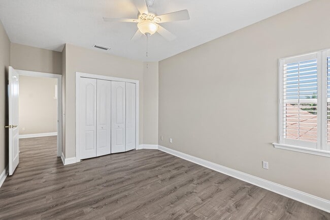 Building Photo - 113 Sea Garden Ct