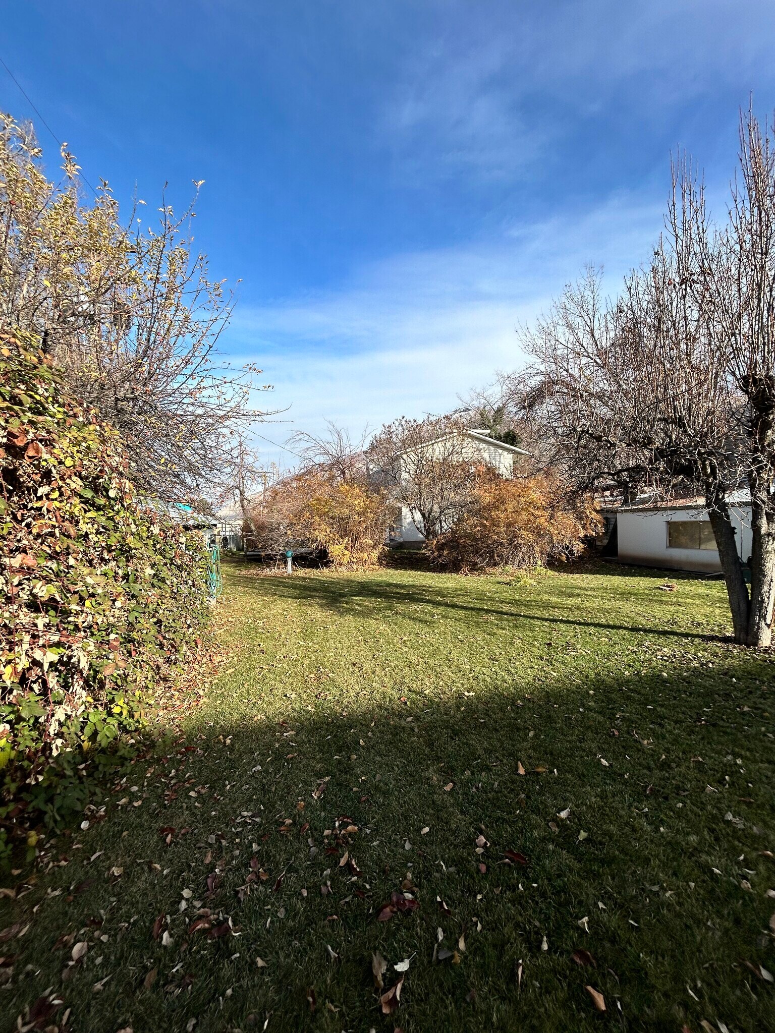 Building Photo - 62 E 300 S