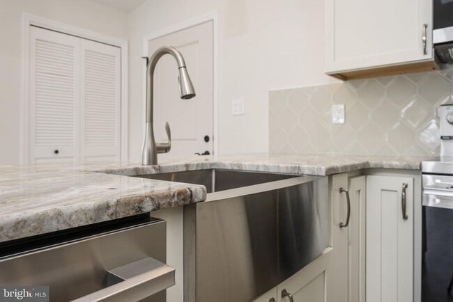 Building Photo - 2185 Kimberton Rd