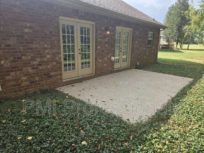 Building Photo - 2303 Keegan Dr