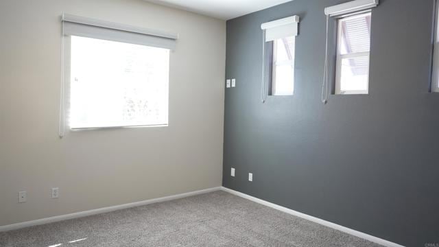 Building Photo - 1050 White Alder Ave