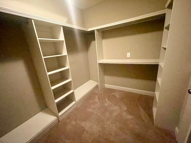 Building Photo - 3/2 Home for Rent in Brandon School District