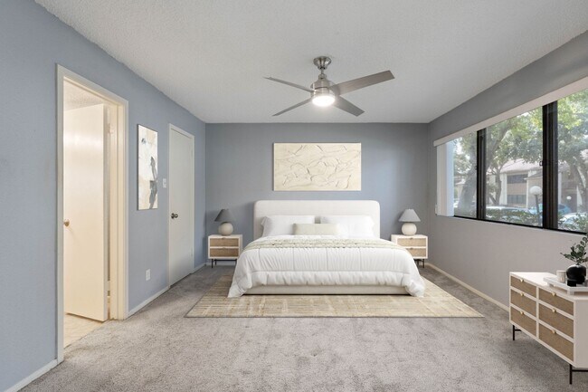 Building Photo - 12100 Melville Dr