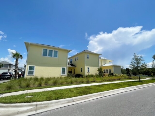 Building Photo - 14178 Gullstrand Ave