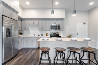 Interior Photo - Oriole Landing