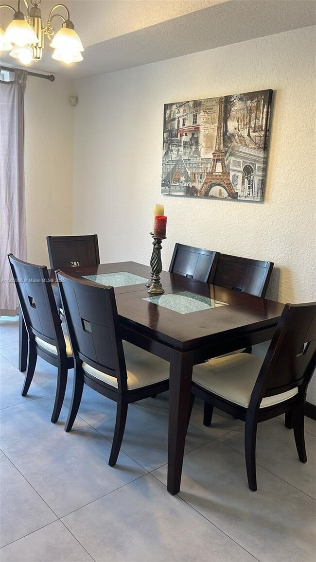 Building Photo - 4932 Tradewinds Ter