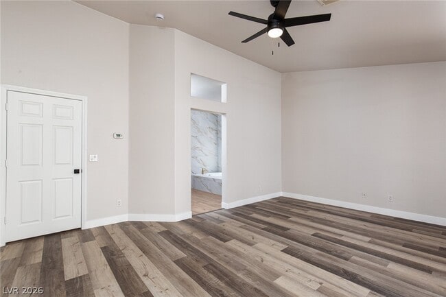 Building Photo - 327 Perry Ellis Dr