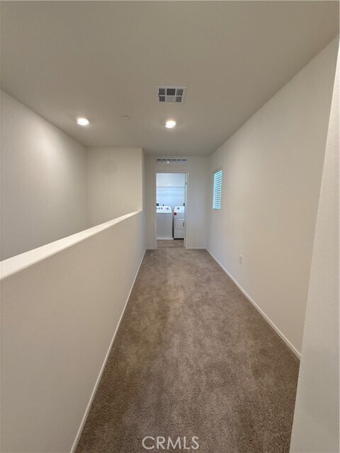 Building Photo - 479 Hollyhock Cir