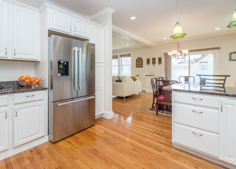 Building Photo - 43 Hammond St