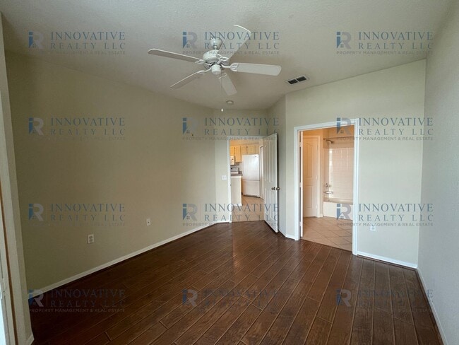 Building Photo - 2BR/2BA First Floor Condo in Visconti in M...