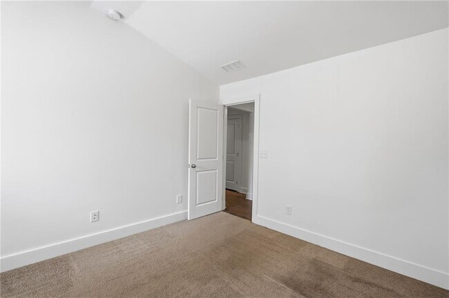 Building Photo - 5372 Brooklands Dr