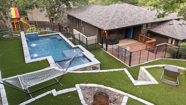 Building Photo - 6002 Mt Bonnell Rd