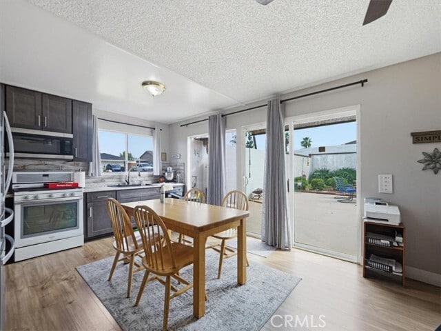 Building Photo - 900 Cortez Dr