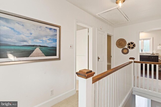 Building Photo - 710 Fishburn Rd