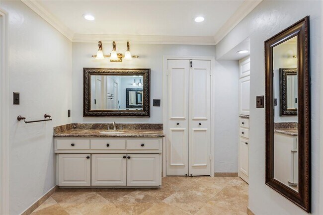 Building Photo - 354 Tealwood Dr