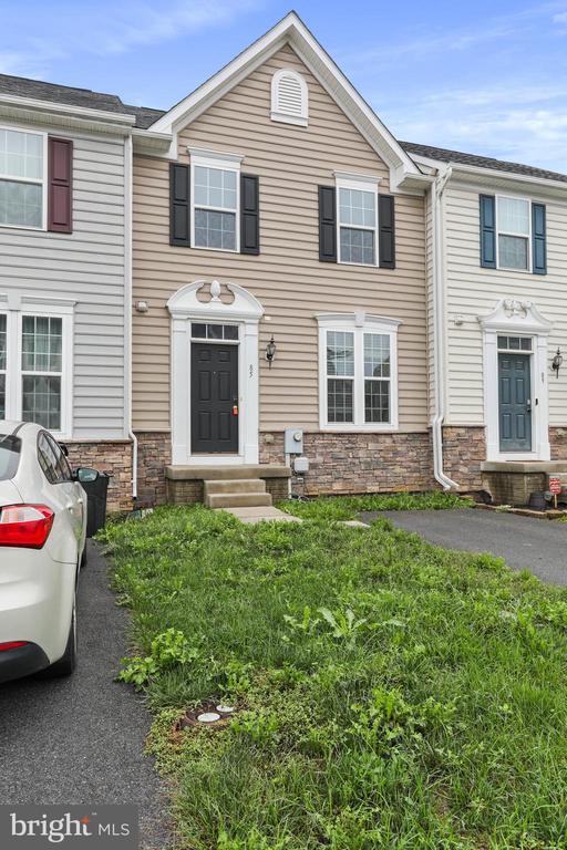 Building Photo - 85 Norwood Dr