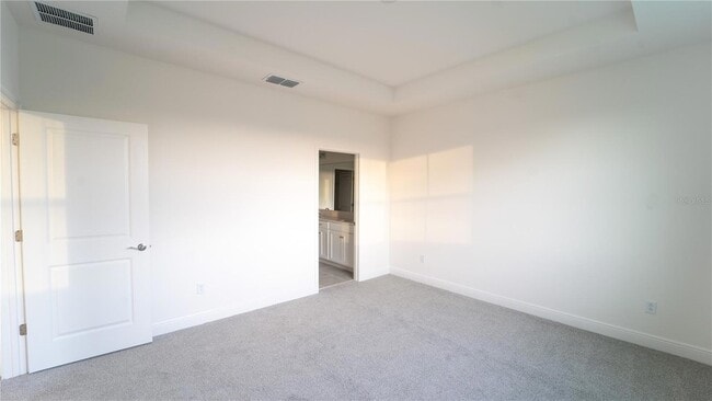 Building Photo - 4887 Cross Pr Pkwy