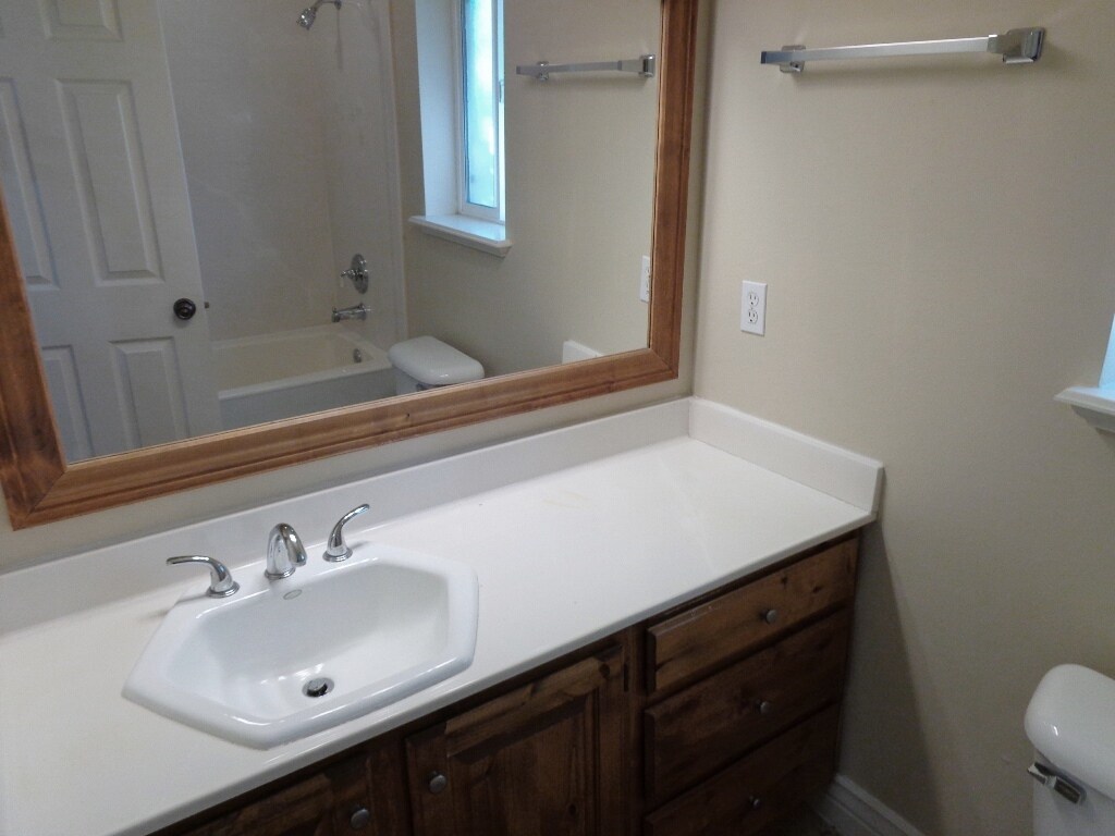 Building Photo - 465 W 1780 N St