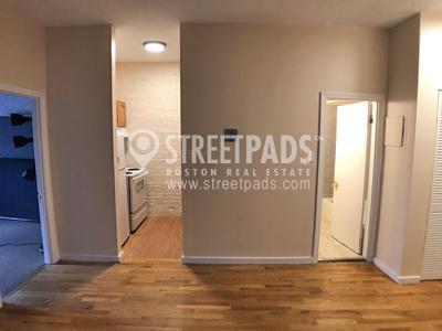 Building Photo - 2 bedroom in Boston MA 02115