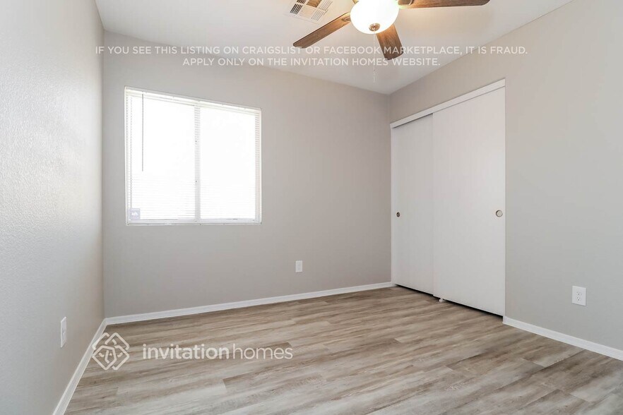Building Photo - 1925 N 104th Ln