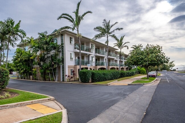Building Photo - Furnished 2 Bed/2 Bath Hale Kanani Condo, Across from The Cove & Charley Young Beach