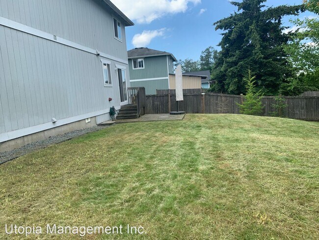 Building Photo - 3 br, 2.5 bath House - 1496 Fruitland Drive
