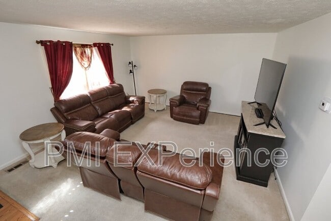 Building Photo - 12740 Wedgedale Ct
