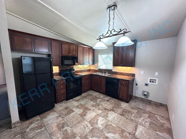 Building Photo - Charming 3-Bed Retreat in Happy Valley – C...