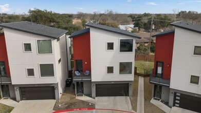 Building Photo - 1417 Kramer Ln