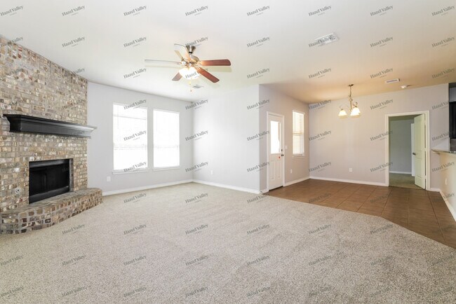 Building Photo - 9704 Squire Ln