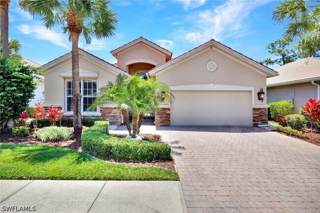 Building Photo - 16208 Parque Ln