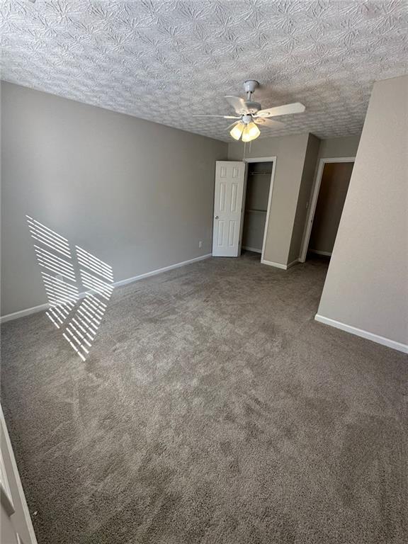 Building Photo - 3993 Paloverde Dr