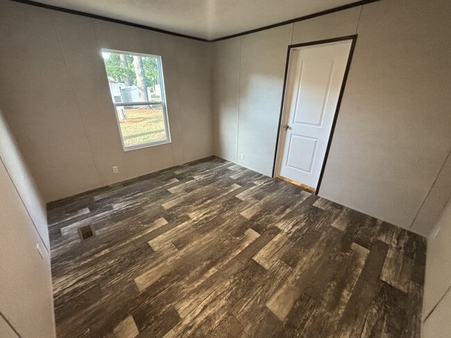 Building Photo - 300 Ricks Rd