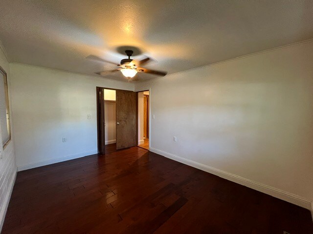 Building Photo - 1157 East Ave