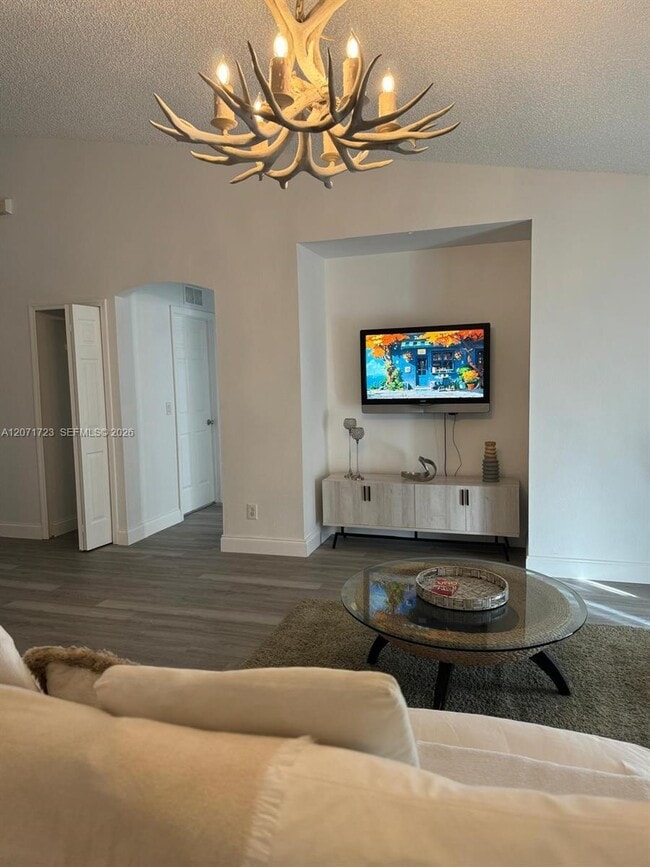 Building Photo - 8356 103rd Ct
