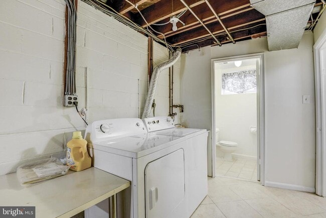 Building Photo - 5107 Bradley Blvd