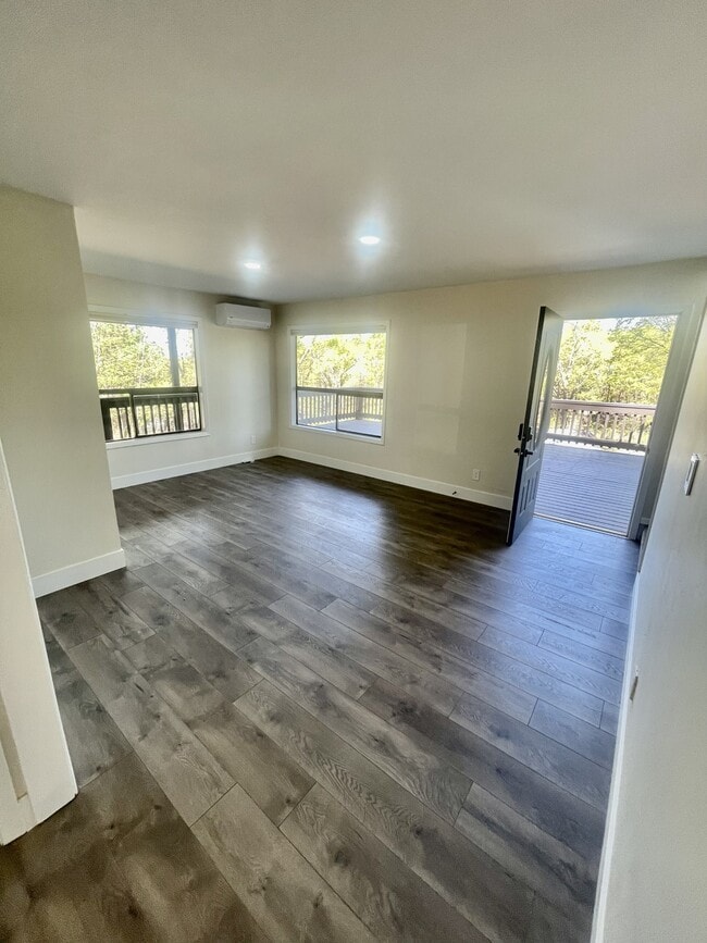 Building Photo - 13232 Rocky Ln