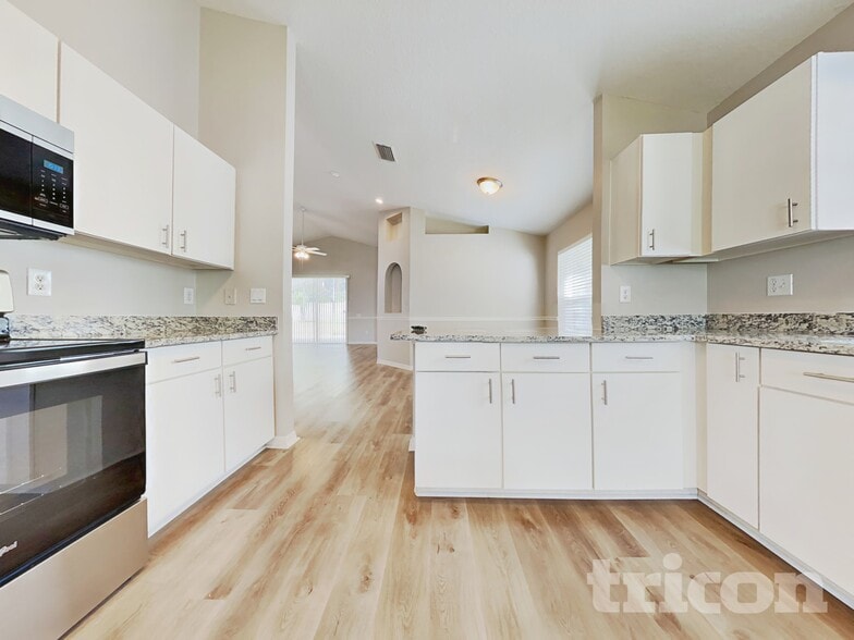 Building Photo - 24839 Gun Smoke Dr