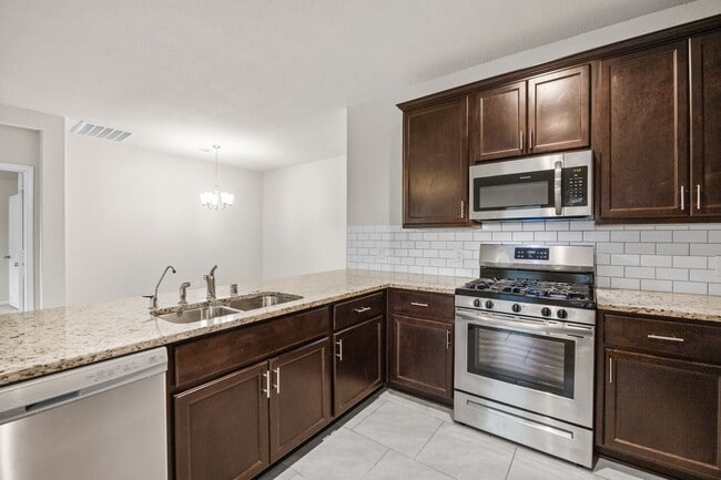 Building Photo - 8014 Ecru Ln