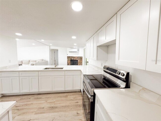 Building Photo - 3417 Morningside Dr