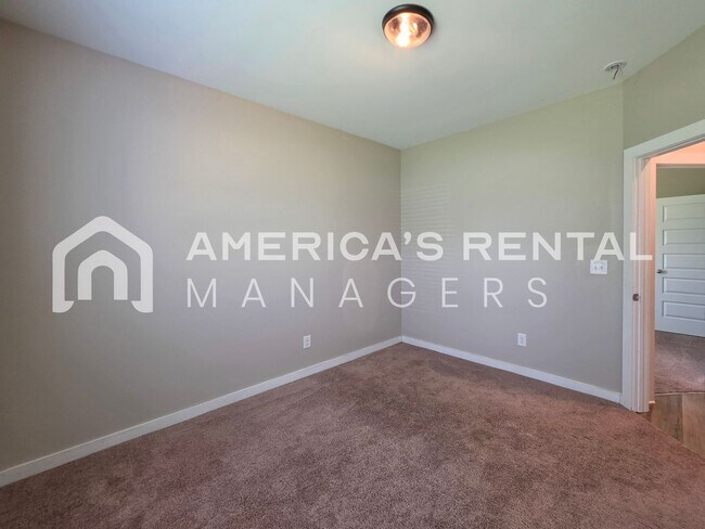 Building Photo - DEPOSIT PENDING!!! - Four Bedroom, Modern Home for Rent in Eastaboga - Available NOW!
