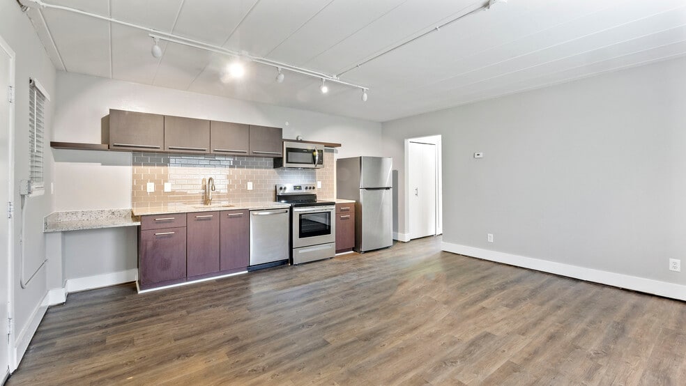 A1 - One Bedroom - Stephan Woods Apartments