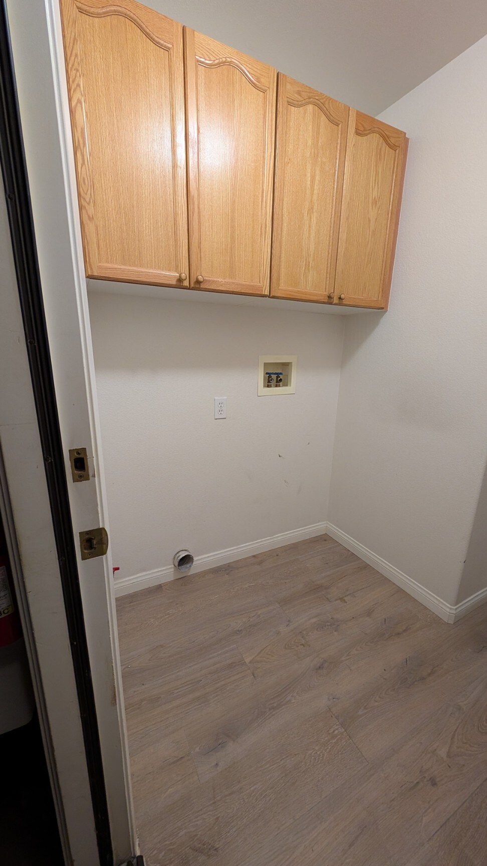Washer/Dryer Hookups - 5621 Grand Prix Ct