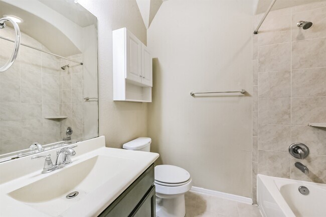 Building Photo - 5507 Claymore Meadow Ln