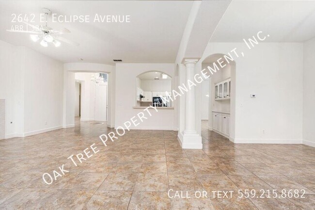 Building Photo - 2642 E Eclipse Ave